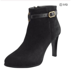 TORY BURCH Patricia Black Suede Ankle Boots & Booties Gokd Logo Size 5.5